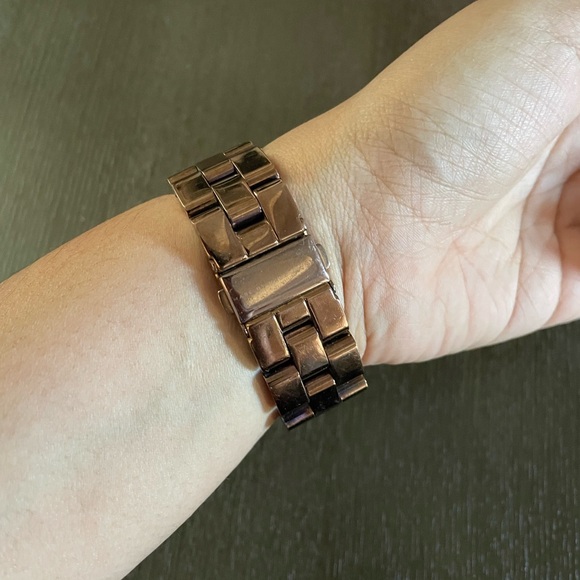 Marc by Marc Jacobs // Rose Gold Watch - Picture 4 of 4